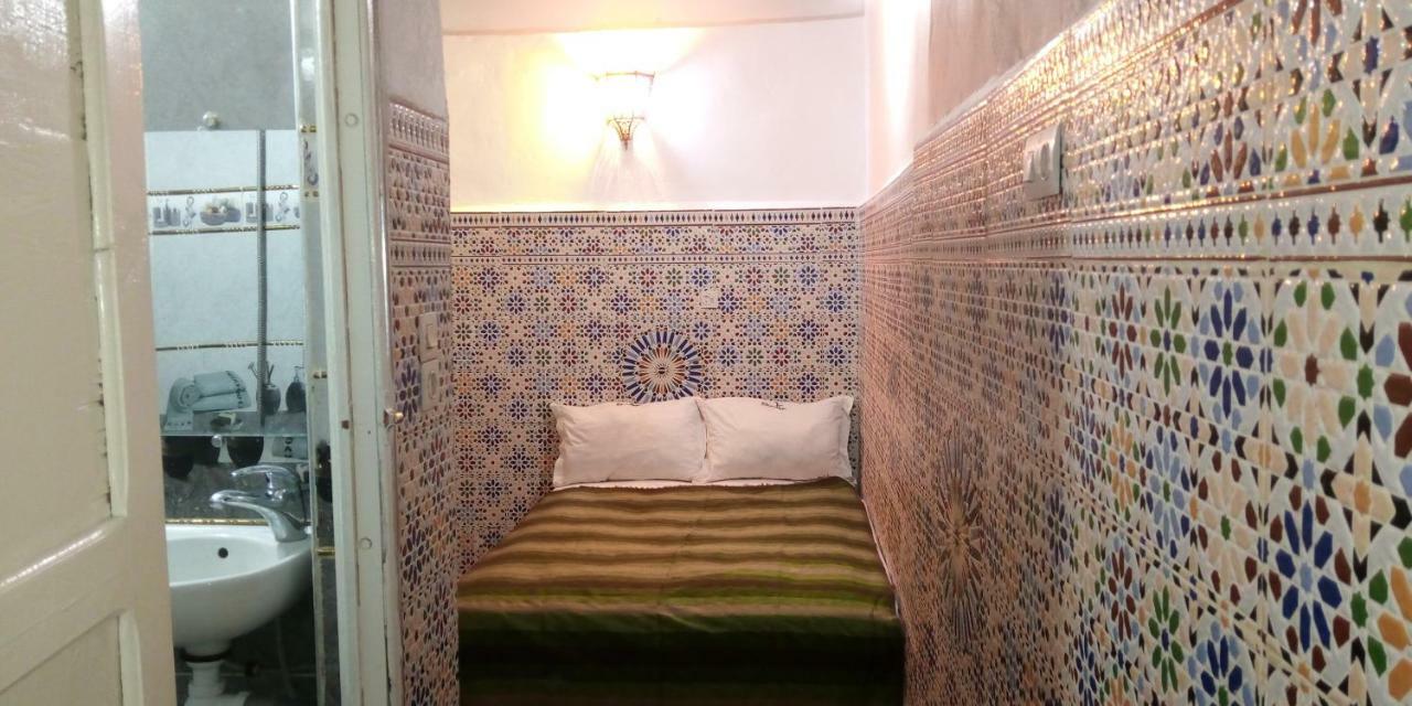 Dar Ouassim Hotel Fes Luaran gambar